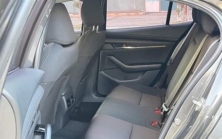 Mazda 3, 2022 год, 1 963 000 рублей, 16 фотография