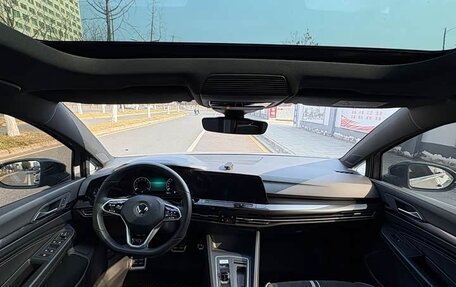 Volkswagen Golf VIII, 2022 год, 2 164 000 рублей, 11 фотография