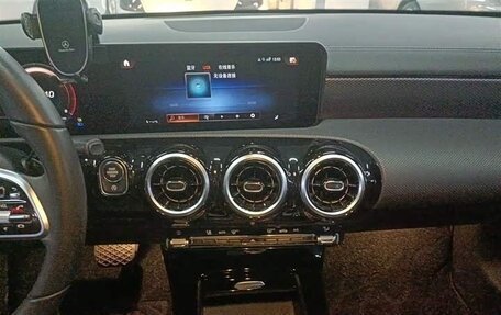 Mercedes-Benz A-Класс, 2022 год, 2 193 000 рублей, 8 фотография