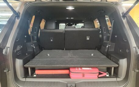 Lexus LX, 2025 год, 19 993 300 рублей, 15 фотография