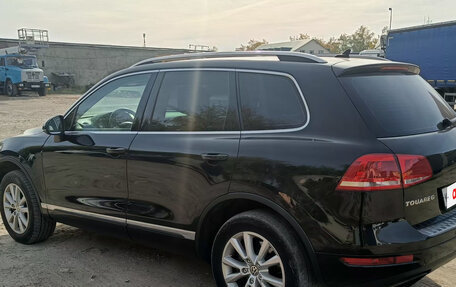 Volkswagen Touareg III, 2011 год, 1 350 000 рублей, 3 фотография