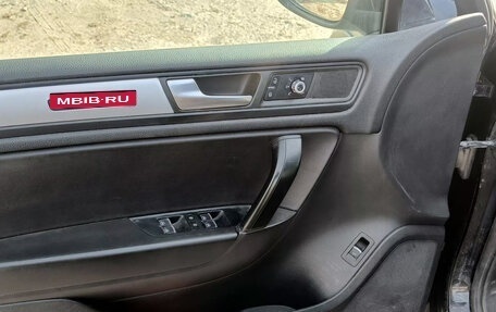 Volkswagen Touareg III, 2011 год, 1 350 000 рублей, 5 фотография