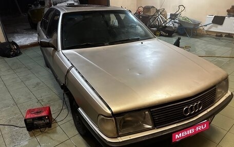 Audi 100, 1985 год, 230 000 рублей, 3 фотография