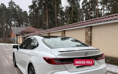 Toyota Camry, 2024 год, 4 120 000 рублей, 2 фотография