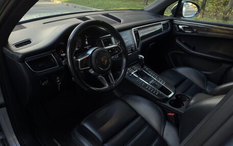 Porsche Macan I рестайлинг, 2017 год, 4 600 000 рублей, 16 фотография