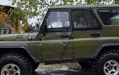 ЛуАЗ 3151, 2001 год, 580 000 рублей, 3 фотография