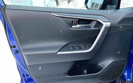 Toyota RAV4, 2021 год, 4 050 000 рублей, 13 фотография