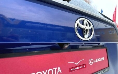 Toyota RAV4, 2021 год, 4 050 000 рублей, 21 фотография