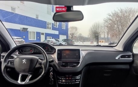 Peugeot 2008 II, 2014 год, 950 000 рублей, 8 фотография