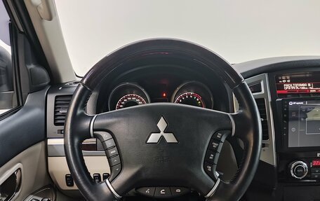 Mitsubishi Pajero IV, 2020 год, 4 150 000 рублей, 9 фотография