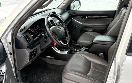 Toyota Land Cruiser Prado 120 рестайлинг, 2007 год, 2 490 000 рублей, 6 фотография