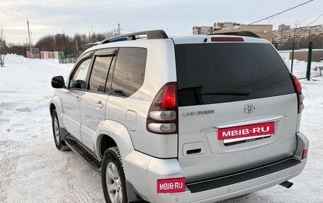 Toyota Land Cruiser Prado 120 рестайлинг, 2007 год, 2 490 000 рублей, 4 фотография