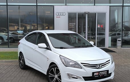 Hyundai Solaris II рестайлинг, 2014 год, 970 000 рублей, 3 фотография