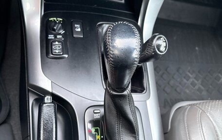 Toyota Land Cruiser Prado 120 рестайлинг, 2007 год, 2 490 000 рублей, 14 фотография