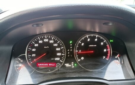 Toyota Land Cruiser Prado 120 рестайлинг, 2007 год, 2 490 000 рублей, 9 фотография