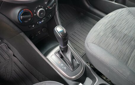 Hyundai Solaris II рестайлинг, 2014 год, 970 000 рублей, 19 фотография