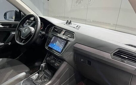 Volkswagen Tiguan II, 2022 год, 2 283 000 рублей, 7 фотография