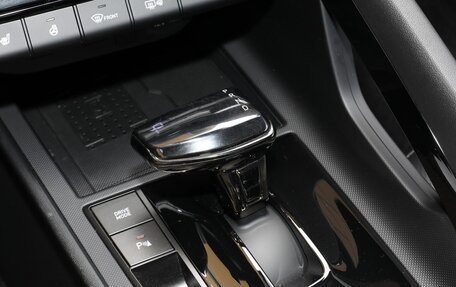 Hyundai Elantra, 2024 год, 2 301 000 рублей, 20 фотография