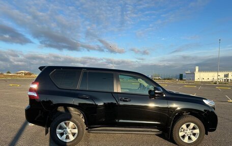 Toyota Land Cruiser Prado 150 рестайлинг 2, 2015 год, 4 350 000 рублей, 4 фотография