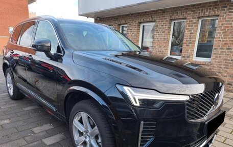 Volvo XC90 II рестайлинг, 2025 год, 8 410 000 рублей, 1 фотография