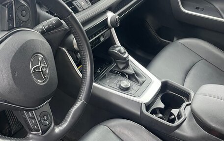 Toyota RAV4, 2020 год, 3 500 000 рублей, 14 фотография