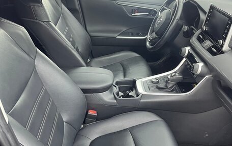 Toyota RAV4, 2020 год, 3 500 000 рублей, 16 фотография