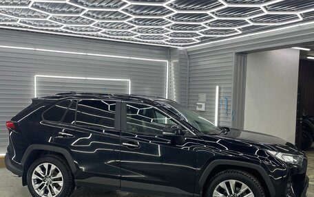Toyota RAV4, 2020 год, 3 500 000 рублей, 9 фотография