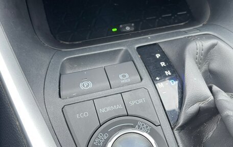 Toyota RAV4, 2020 год, 3 500 000 рублей, 22 фотография