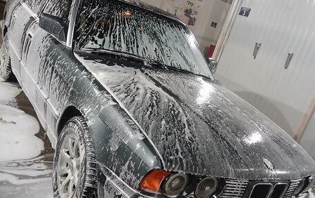 BMW 5 серия, 1989 год, 400 000 рублей, 8 фотография