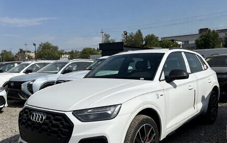 Audi Q5, 2025 год, 6 220 000 рублей, 1 фотография