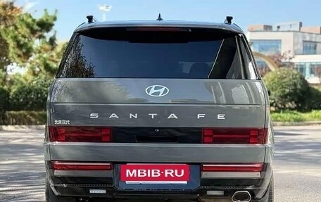 Hyundai Santa Fe IV, 2025 год, 5 720 000 рублей, 4 фотография