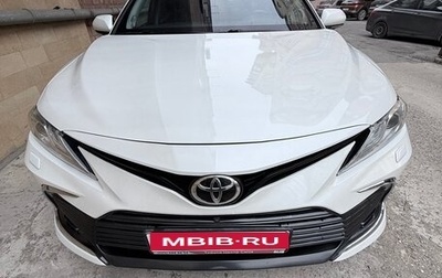 Toyota Camry, 2019 год, 2 640 000 рублей, 1 фотография
