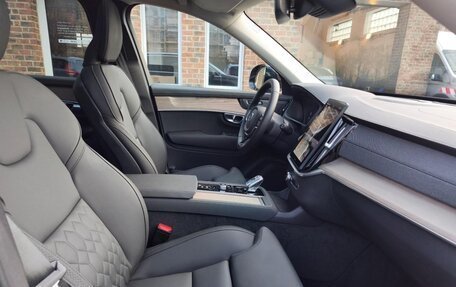 Volvo XC90 II рестайлинг, 2025 год, 8 410 000 рублей, 10 фотография