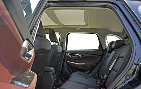 Toyota Urban Cruiser, 2024 год, 2 990 000 рублей, 19 фотография