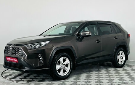 Toyota RAV4, 2020 год, 2 850 000 рублей, 1 фотография