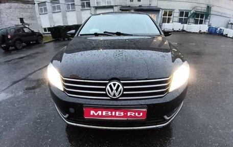 Volkswagen Passat B7, 2012 год, 950 000 рублей, 1 фотография