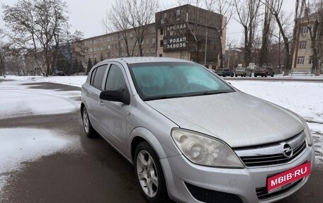 Opel Astra H, 2007 год, 430 000 рублей, 1 фотография