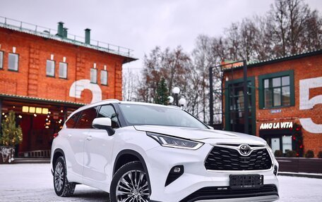 Toyota Highlander, 2025 год, 5 680 000 рублей, 5 фотография