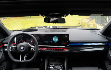 BMW 5 серия, 2025 год, 10 890 000 рублей, 7 фотография