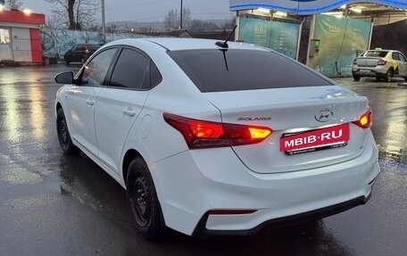 Hyundai Solaris II рестайлинг, 2017 год, 1 100 000 рублей, 7 фотография