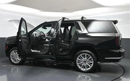 Cadillac Escalade V, 2025 год, 15 434 000 рублей, 14 фотография