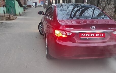 Hyundai Sonata VI, 2011 год, 1 150 000 рублей, 4 фотография