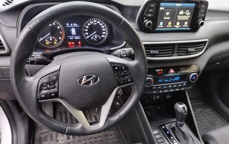 Hyundai Tucson III, 2019 год, 1 500 000 рублей, 6 фотография