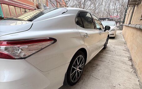 Toyota Camry, 2019 год, 2 640 000 рублей, 2 фотография