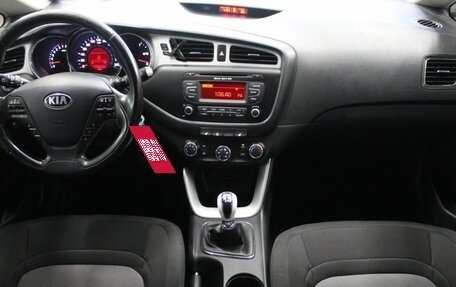 KIA cee'd III, 2014 год, 960 000 рублей, 17 фотография