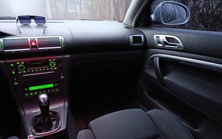 Skoda Superb III рестайлинг, 2008 год, 800 000 рублей, 19 фотография