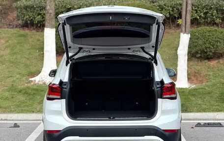 BMW X1, 2022 год, 2 810 000 рублей, 5 фотография