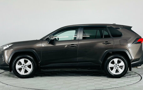 Toyota RAV4, 2020 год, 2 850 000 рублей, 8 фотография
