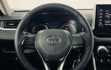 Toyota RAV4, 2020 год, 2 850 000 рублей, 11 фотография