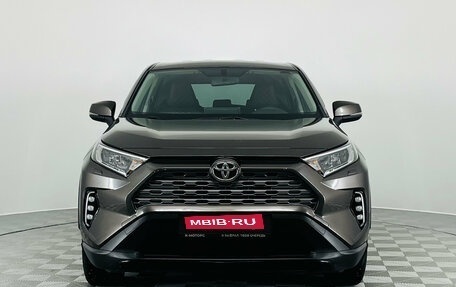 Toyota RAV4, 2020 год, 2 850 000 рублей, 2 фотография